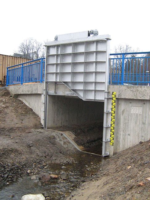 Germany \n Special construction XL4 penstock 3000 × 2260 mm